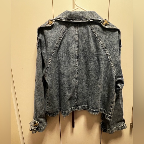 Denim jacket - Picture 4 of 4